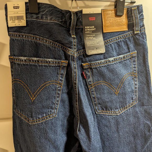 Levi's RIBCAGE STRAIGHT ANKLE WOMEN'S JEANS 27x29 NWT - Picture 6 of 7